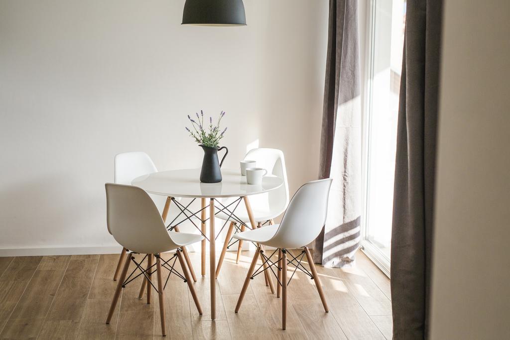 Olive Tree Apartments โวดีเซ ภายนอก รูปภาพ
